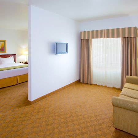 Holiday Inn Express Hotel & Suites Elkins By Ihg Экстерьер фото