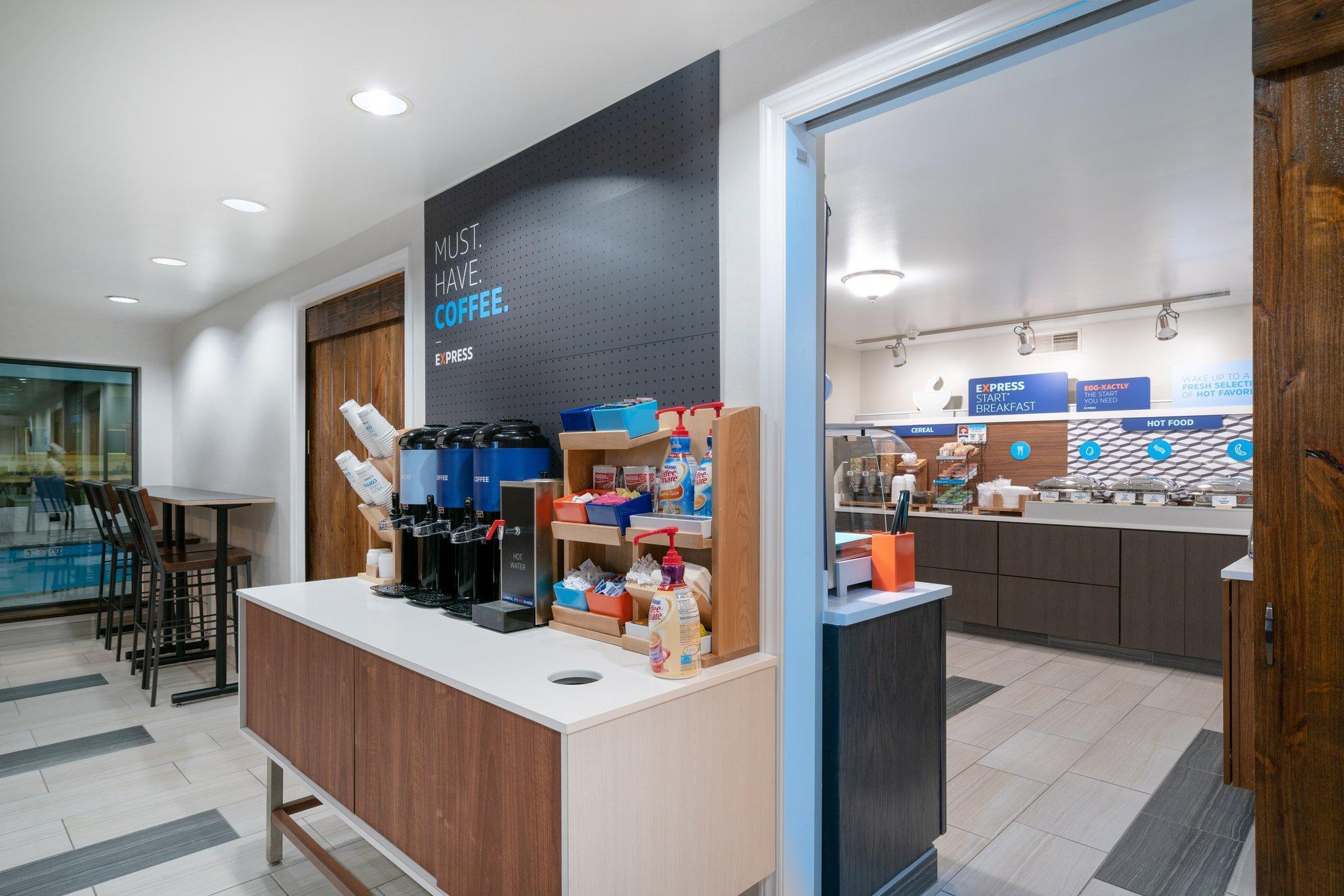 Holiday Inn Express Hotel & Suites Elkins By Ihg Экстерьер фото