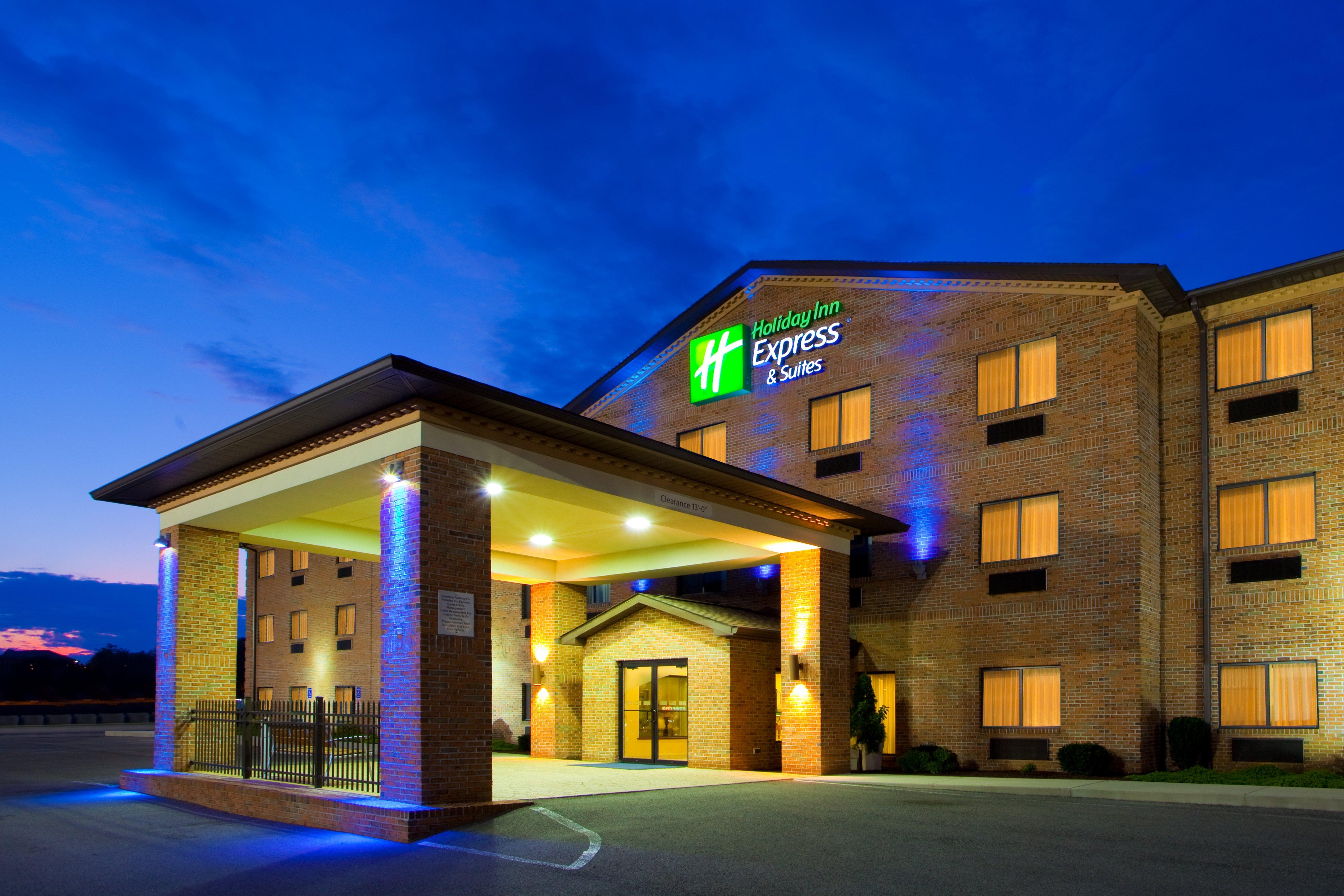 Holiday Inn Express Hotel & Suites Elkins By Ihg Экстерьер фото