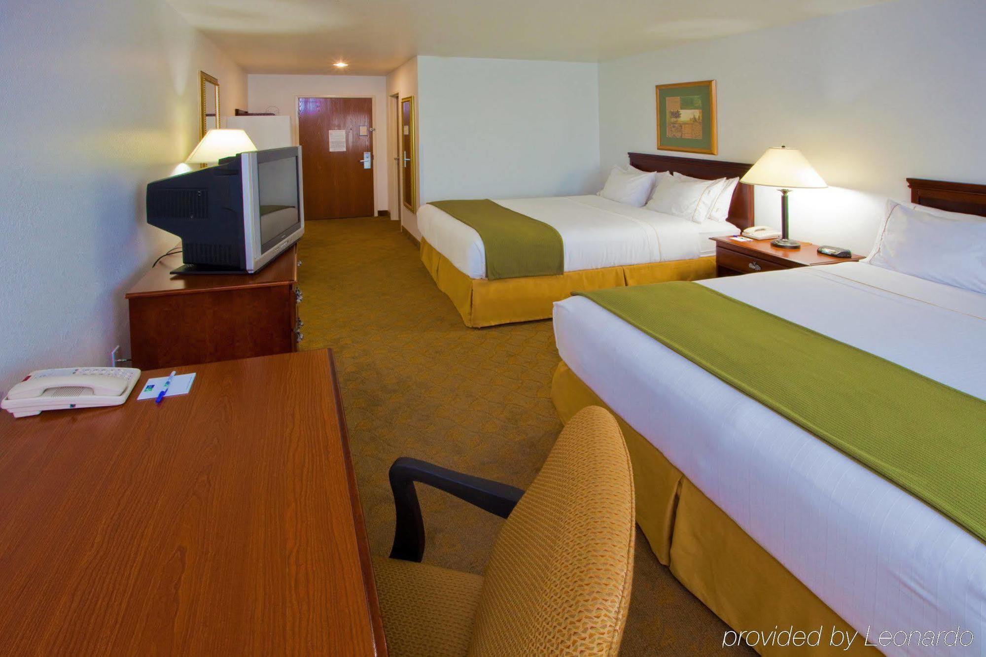 Holiday Inn Express Hotel & Suites Elkins By Ihg Экстерьер фото